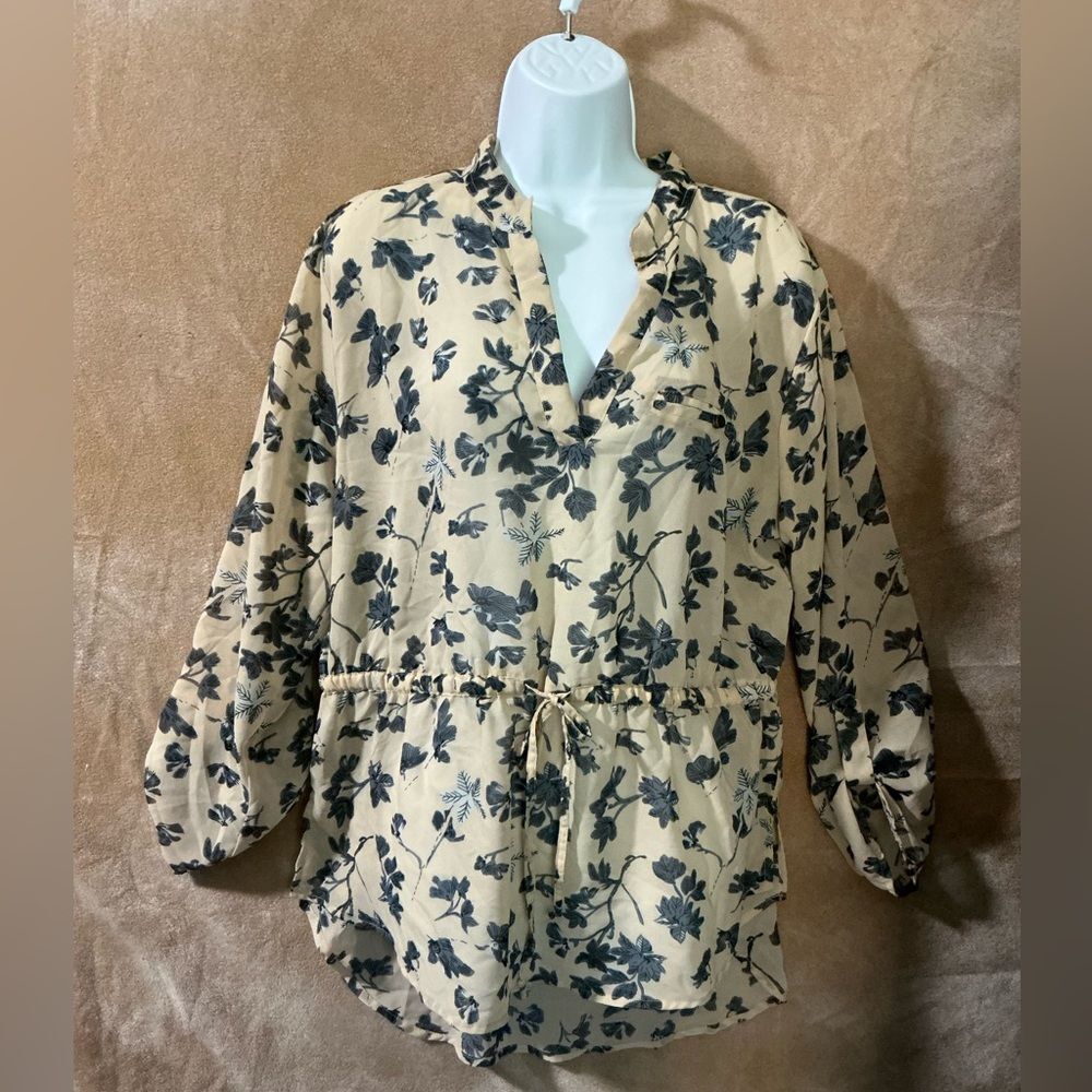 Indulge Cream and Black Floral Blouse-‎ 1X